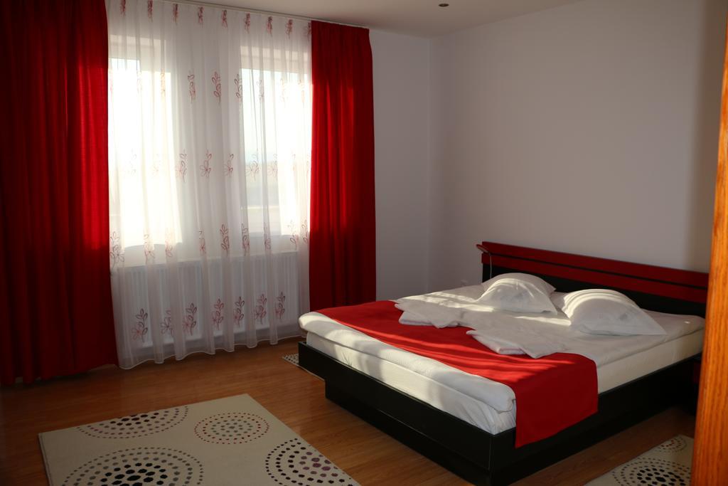 Sanderson Apartments Miercurea Ciuc Camera foto